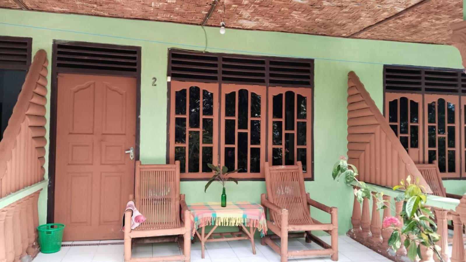 Wisma Batu Mandi Bukit Lawang Exterior foto