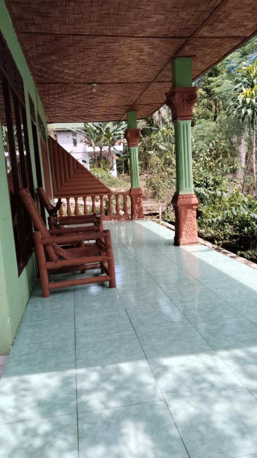 Wisma Batu Mandi Bukit Lawang Exterior foto